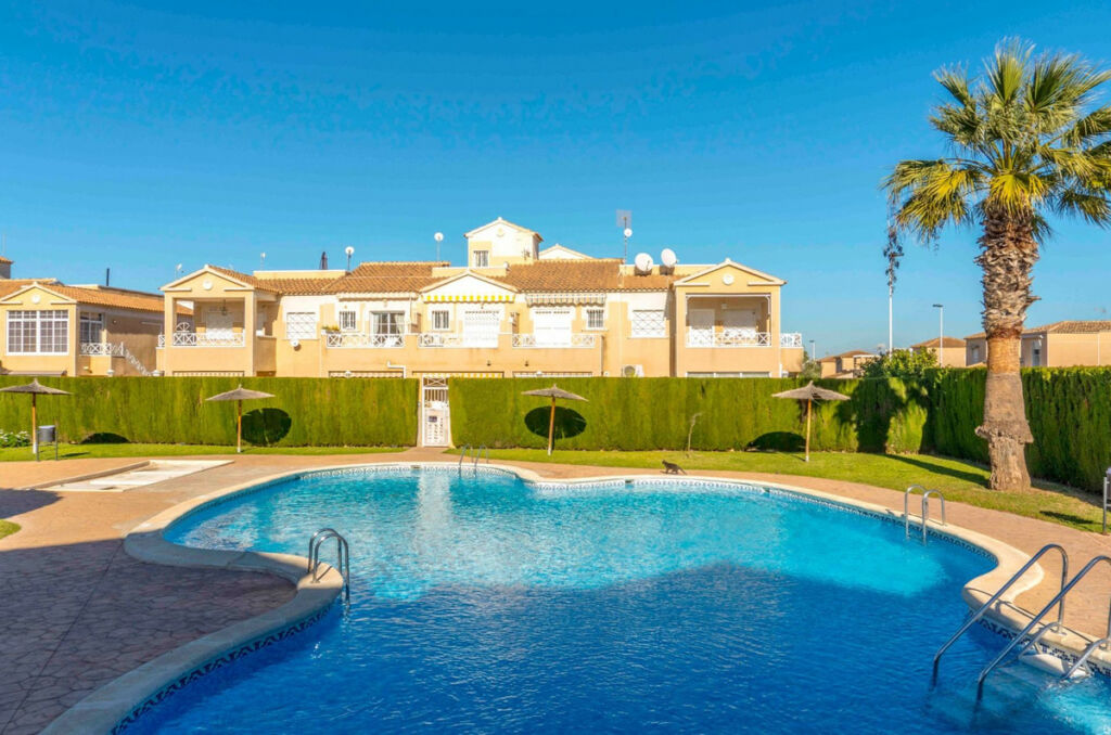 Townhouse Torrevieja Alicante - zdjęcie 29