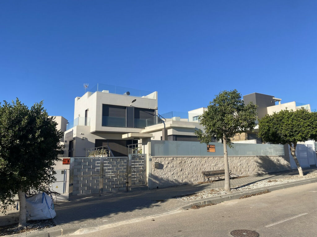 Detached Villa Villamartin Alicante - imagen 3
