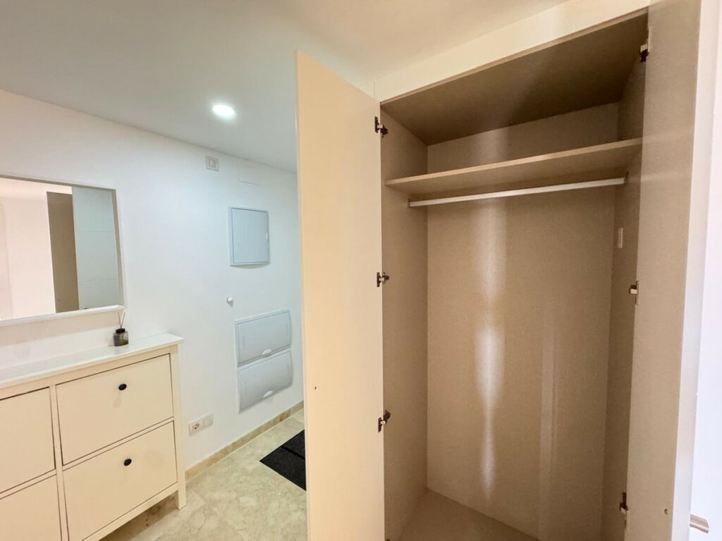Middle Floor Apartment Torrevieja Alicante - imagen 3