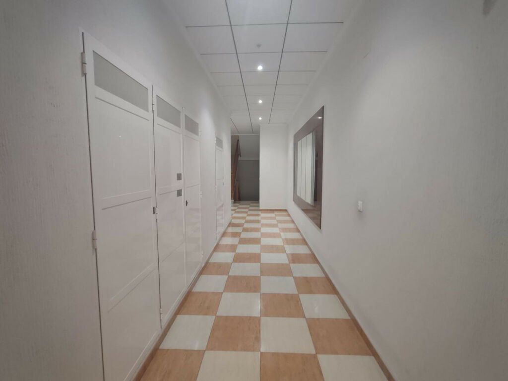 Middle Floor Apartment Torrevieja Alicante - zdjęcie 3