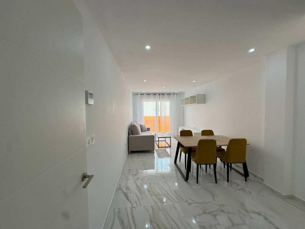 Middle Floor Apartment Torrevieja Alicante - Bild 3