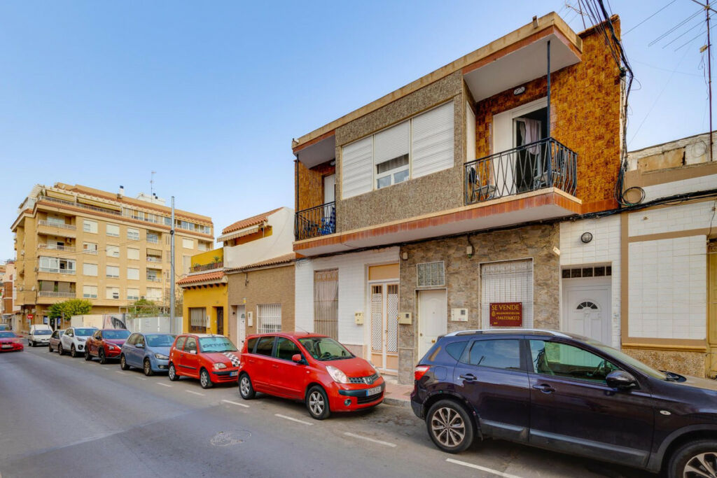 Ground Floor Apartment Torrevieja Alicante - zdjęcie 3
