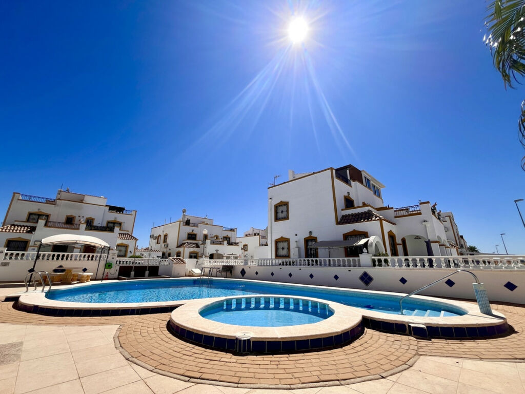 Duplex San Miguel de Salinas Alicante - image 33