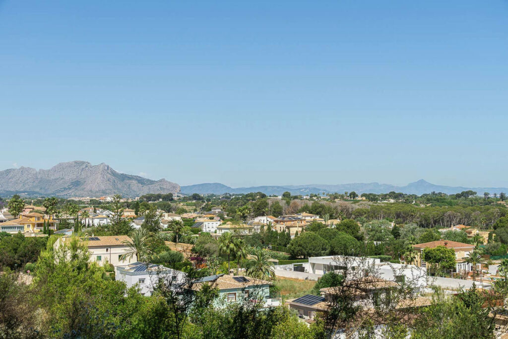 Detached Villa Denia Alicante - image 35