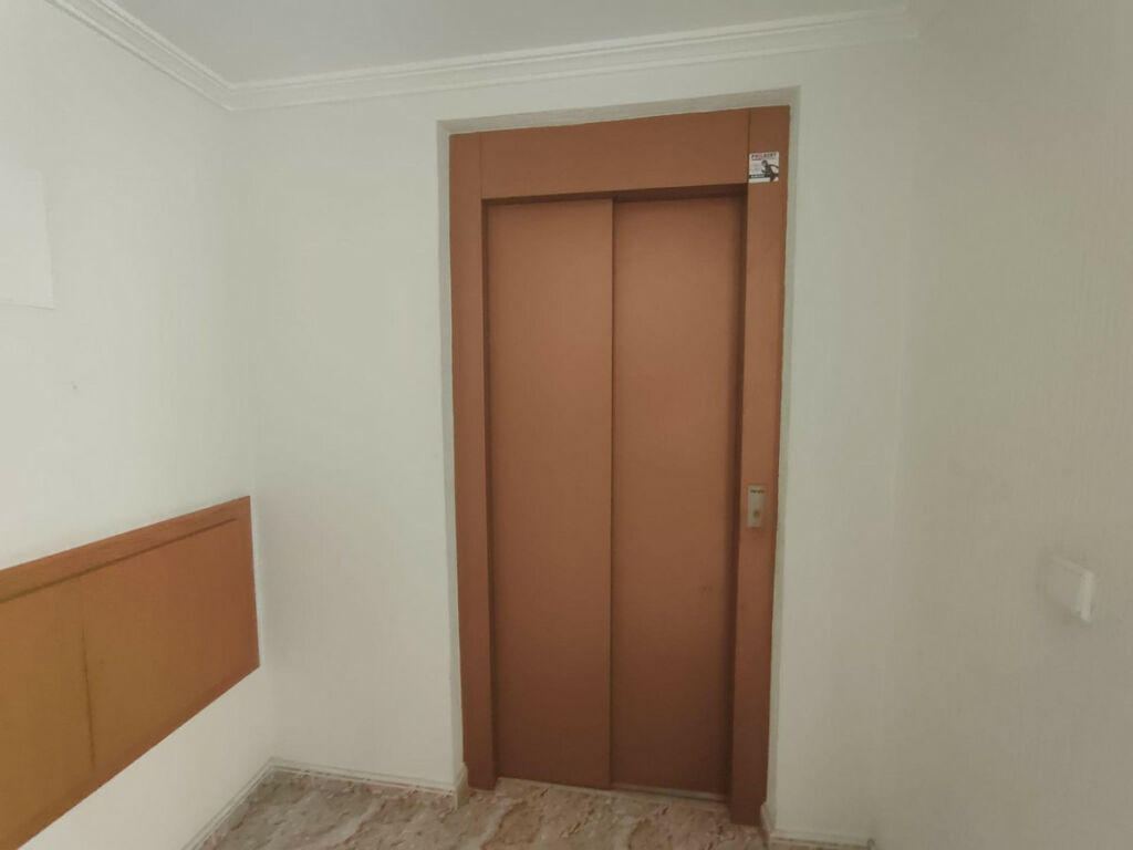 Middle Floor Apartment Torrevieja Alicante - zdjęcie 4