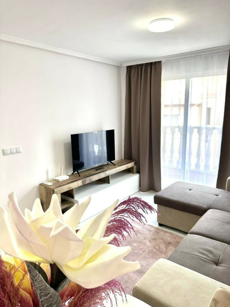 Middle Floor Apartment Playa Del Cura Alicante - Bild 4