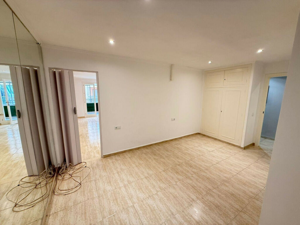 Middle Floor Apartment Torrevieja Alicante - zdjęcie 4