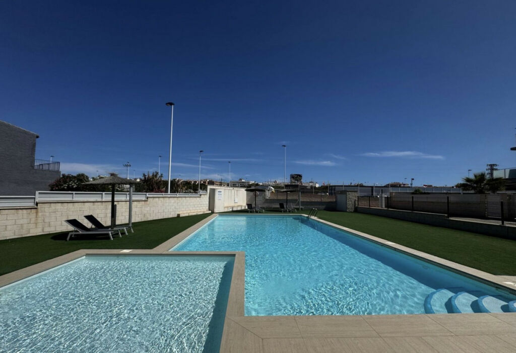 Ground Floor Apartment Torrevieja Alicante - imagen 45