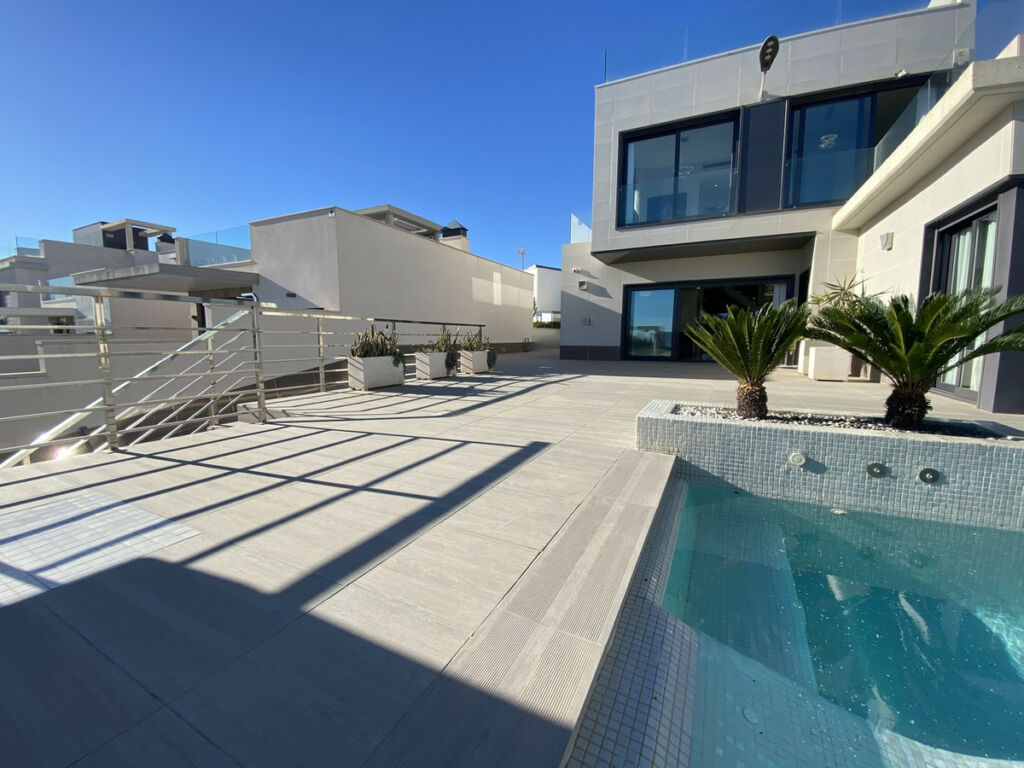 Detached Villa Villamartin Alicante - imagen 5