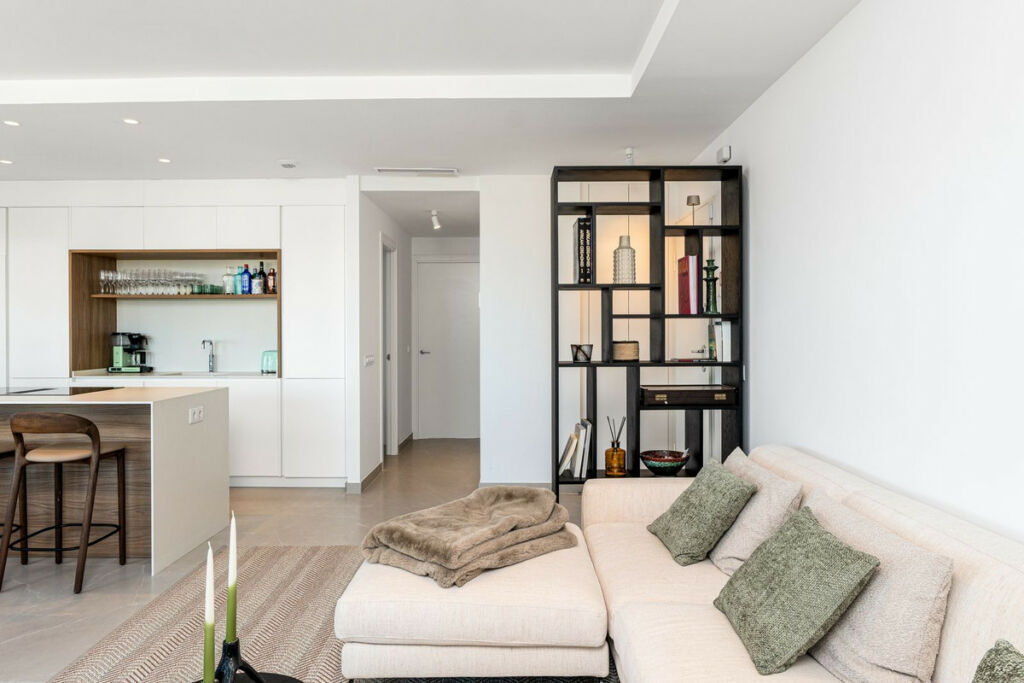 Middle Floor Apartment Calpe Alicante - image 6