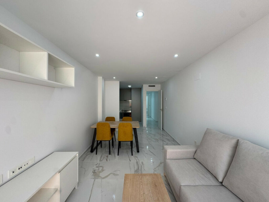 Middle Floor Apartment Torrevieja Alicante - Bild 6