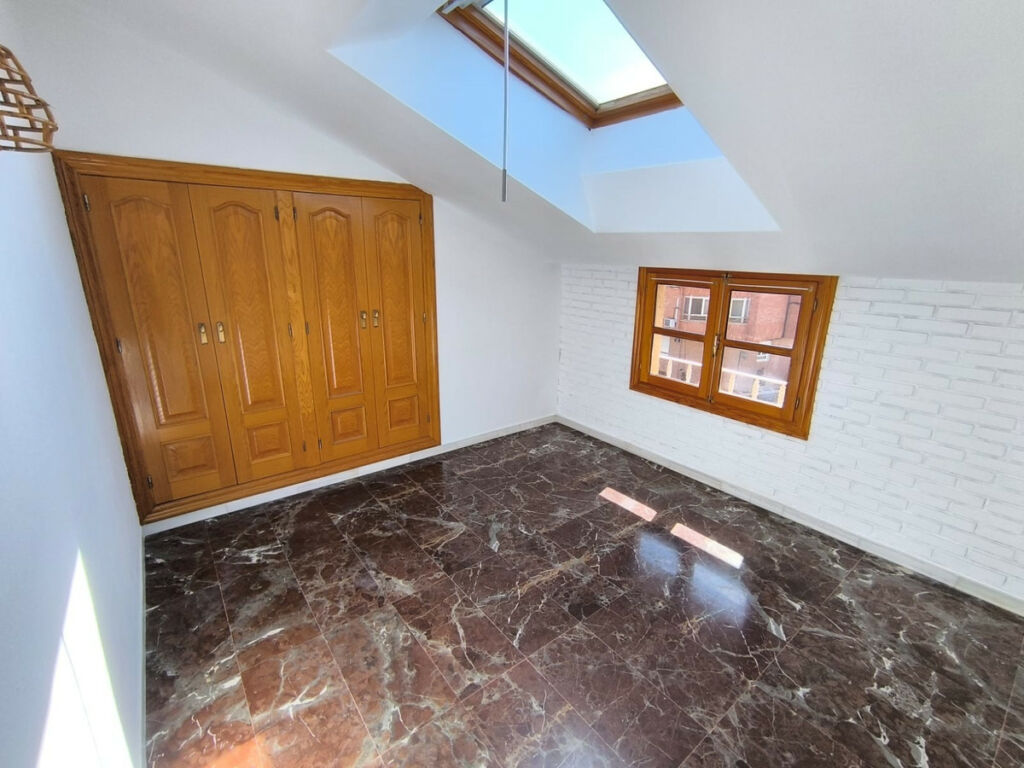 Townhouse Sax Alicante - imagen 6
