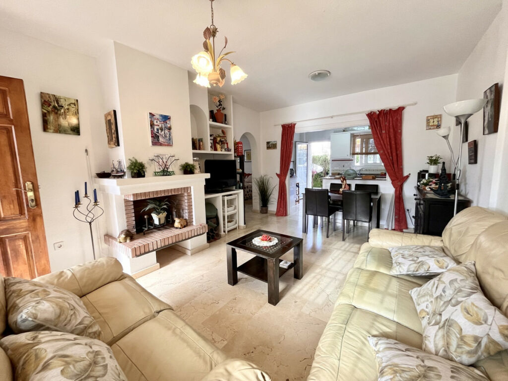 Ground Floor Apartment Playa Flamenca Alicante - image 6