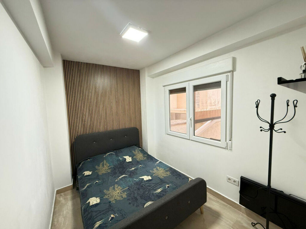 Middle Floor Apartment Torrevieja Alicante - zdjęcie 7