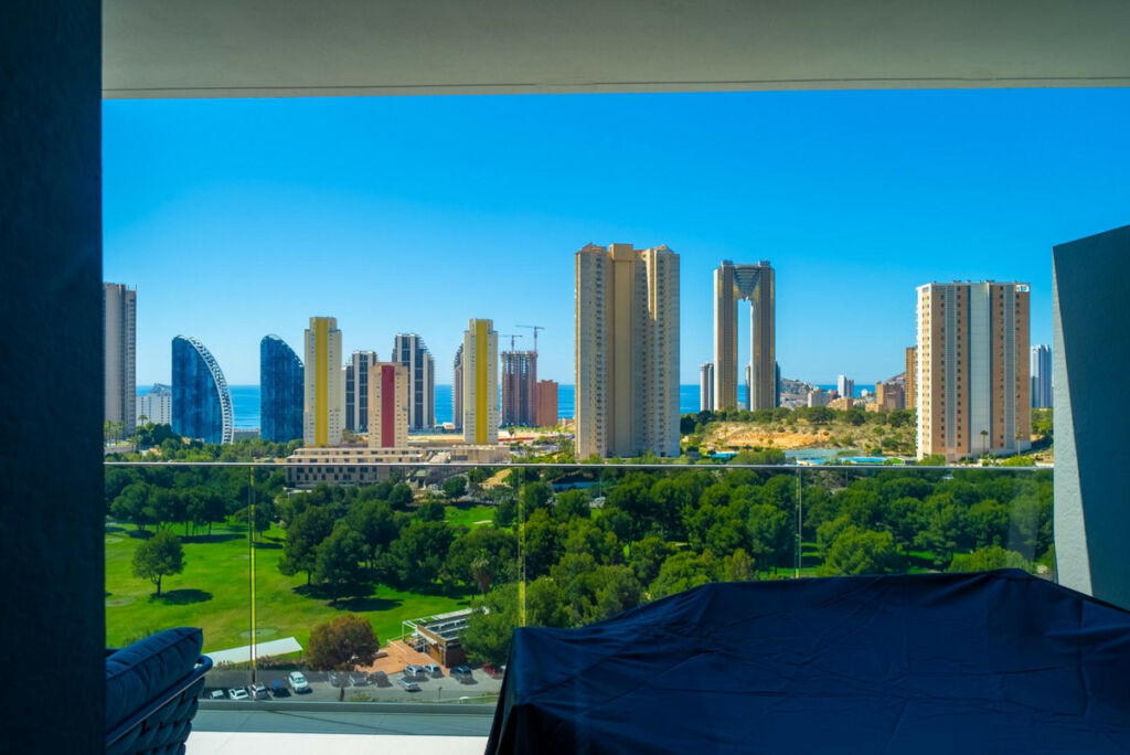 Middle Floor Apartment Benidorm Alicante - Bild 7
