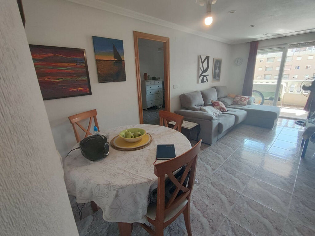 Middle Floor Apartment Torrevieja Alicante - zdjęcie 8
