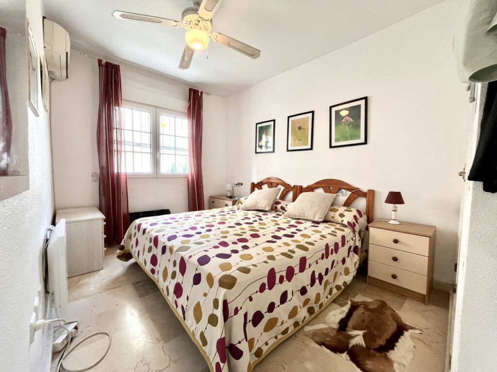Ground Floor Apartment Playa Flamenca Alicante - image 8