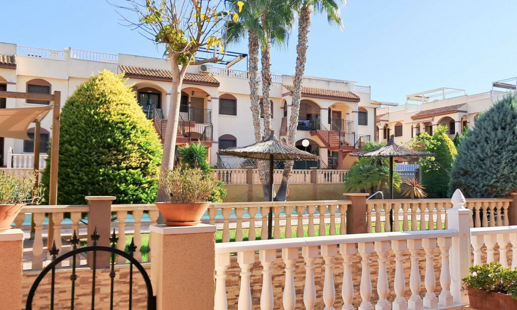 Ground Floor Apartment Torrevieja Alicante - zdjęcie 8