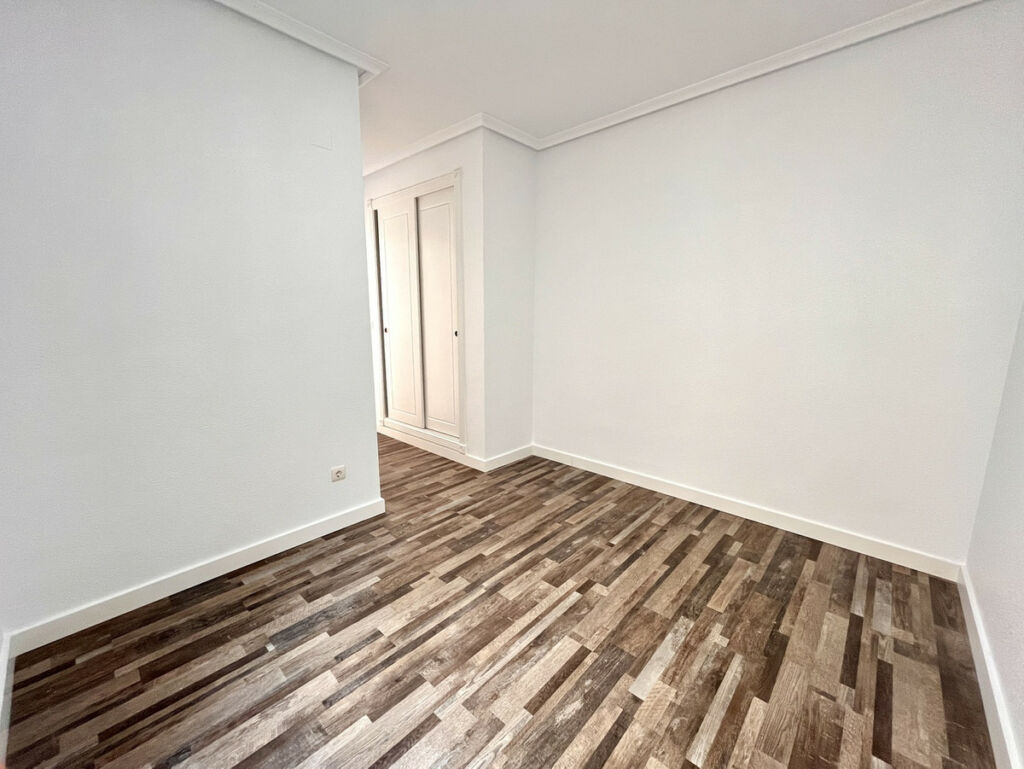 Middle Floor Apartment San Miguel de Salinas Alicante - Bild 9