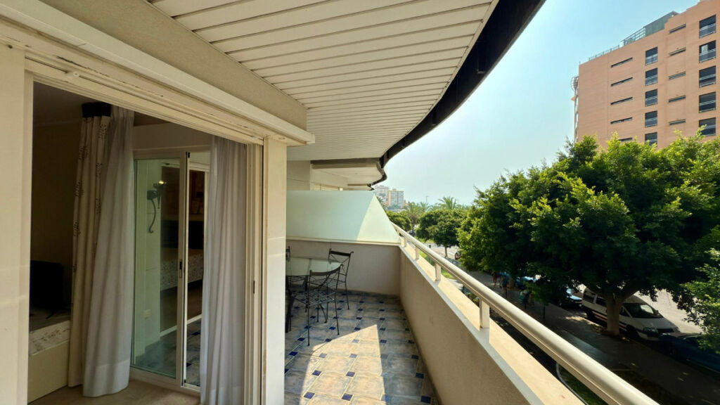 Middle Floor Apartment Villajoyosa Alicante - zdjęcie 9