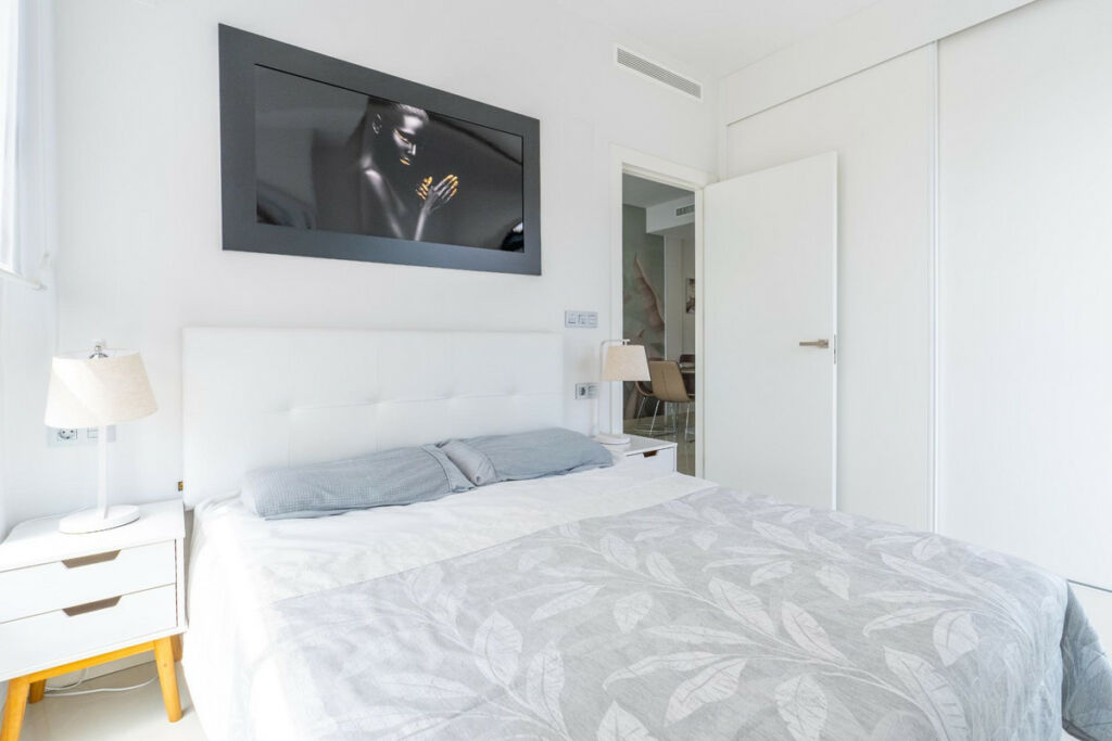 Middle Floor Apartment Torrevieja Alicante - zdjęcie 9