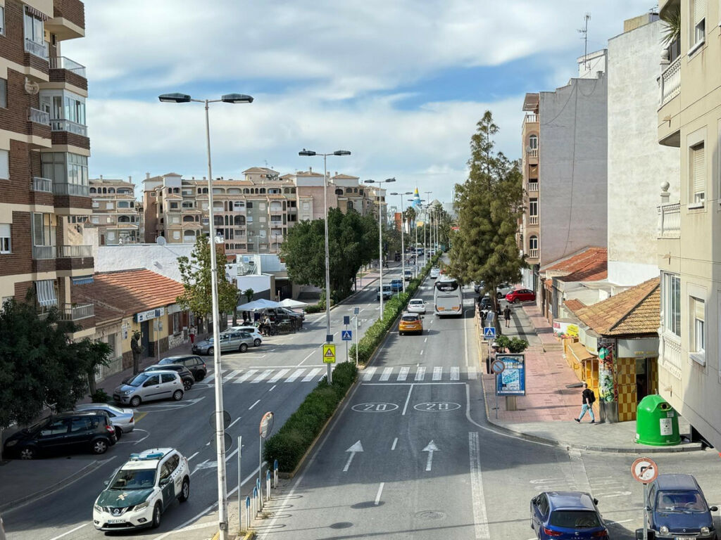 Middle Floor Apartment Torrevieja Alicante - Bild 10