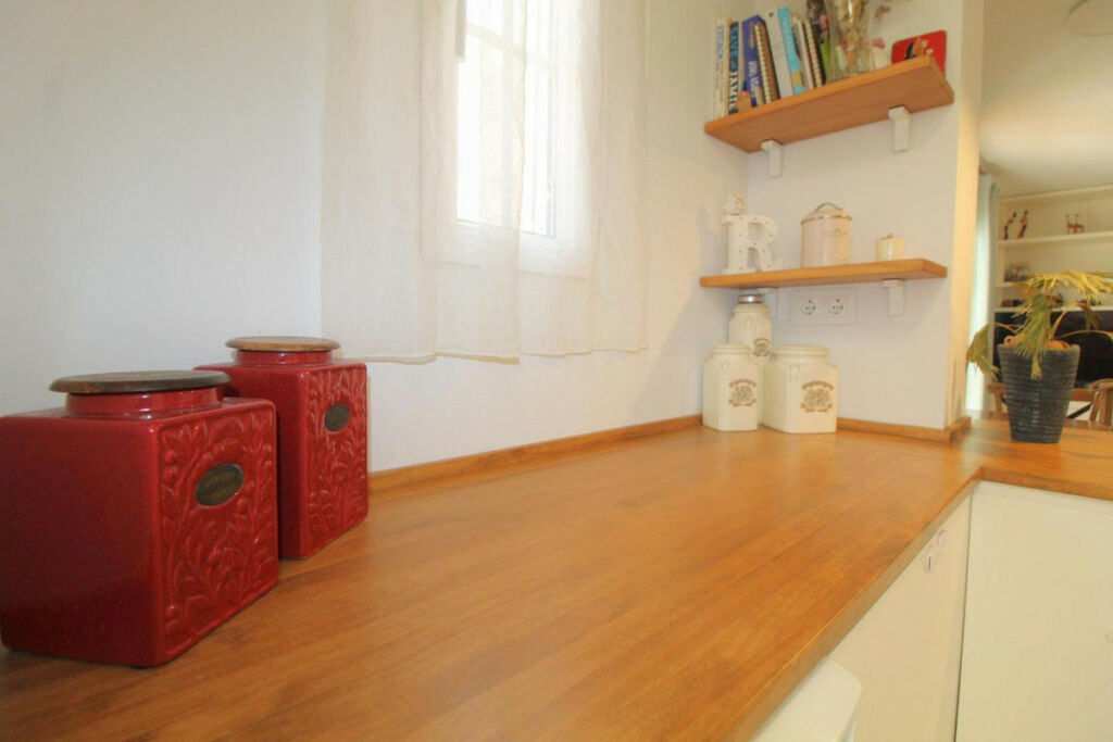Middle Floor Apartment La Veleta Alicante - image 10