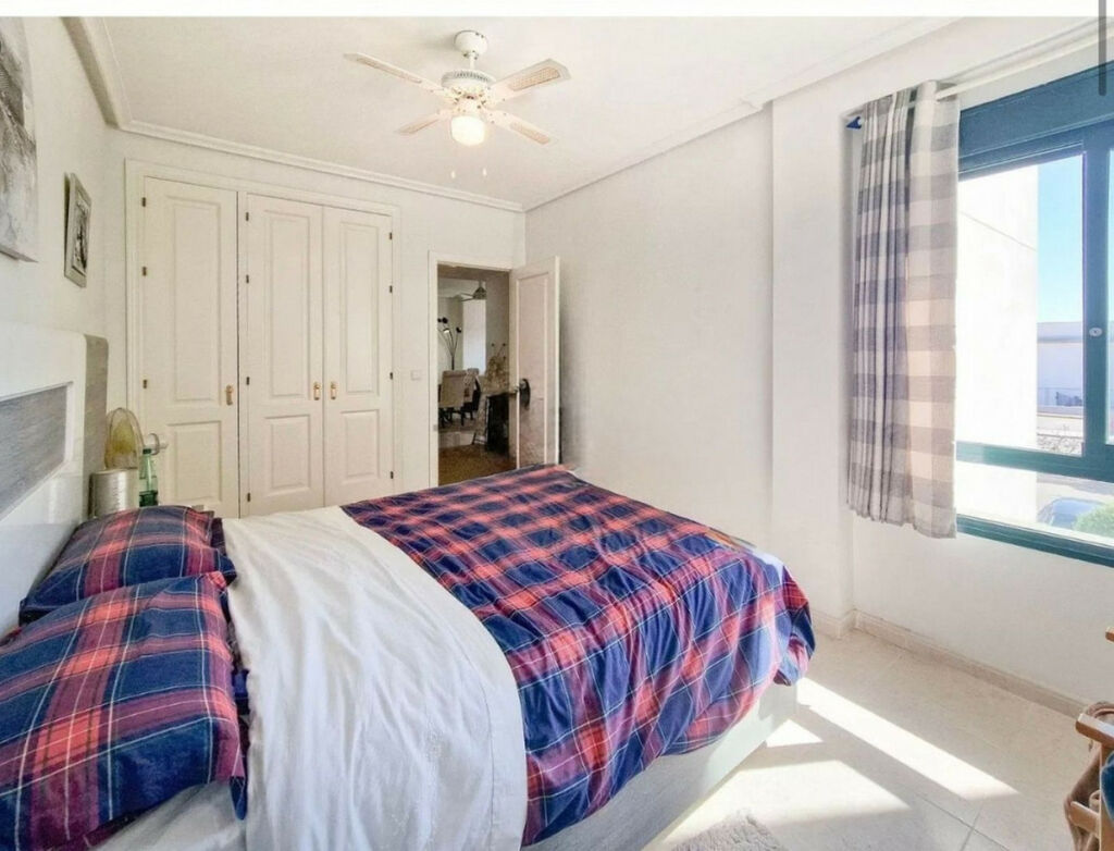 Middle Floor Apartment Villamartin Alicante - Bild 10
