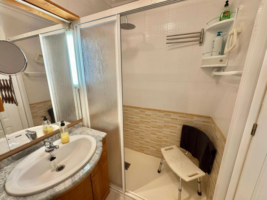 Middle Floor Apartment Almoradi Alicante - zdjęcie 10