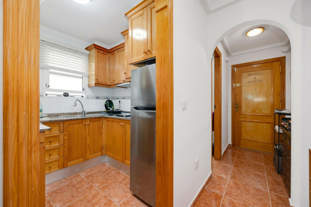 Middle Floor Apartment Guardamar del Segura Alicante - Bild 11