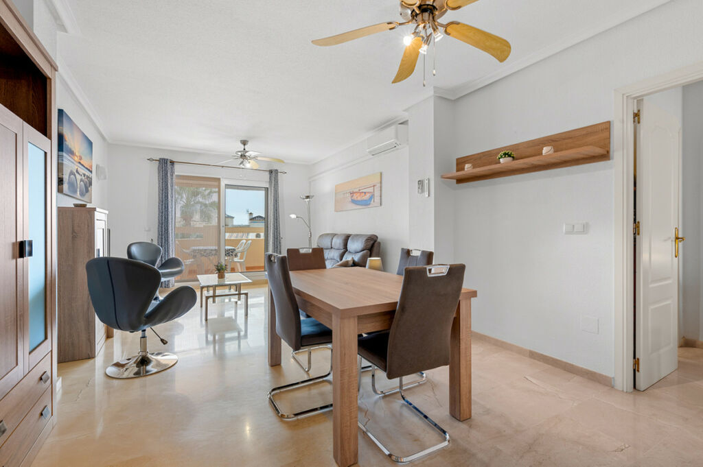 Middle Floor Apartment Playa Flamenca Alicante - Bild 11