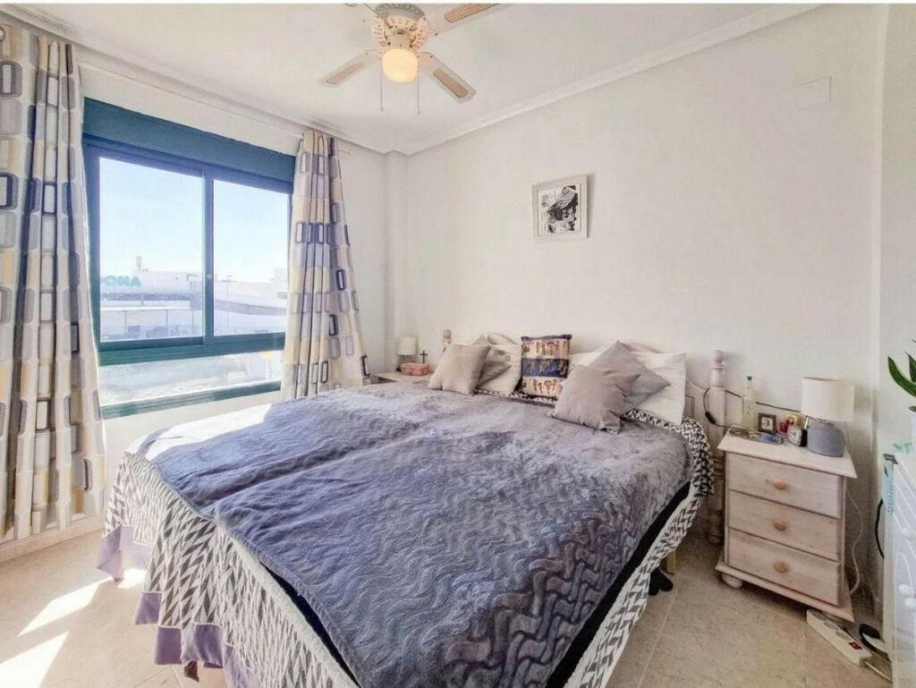 Middle Floor Apartment Villamartin Alicante - Bild 11