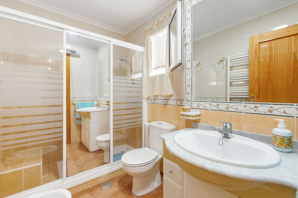 Middle Floor Apartment Campoamor Alicante - zdjęcie 12