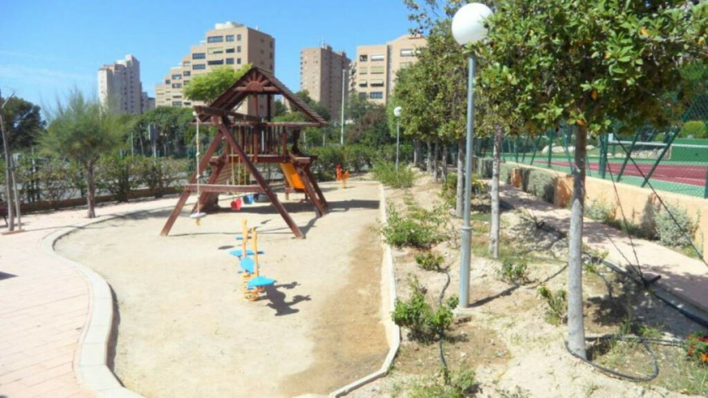 Middle Floor Apartment Benidorm Alicante - imagen 12