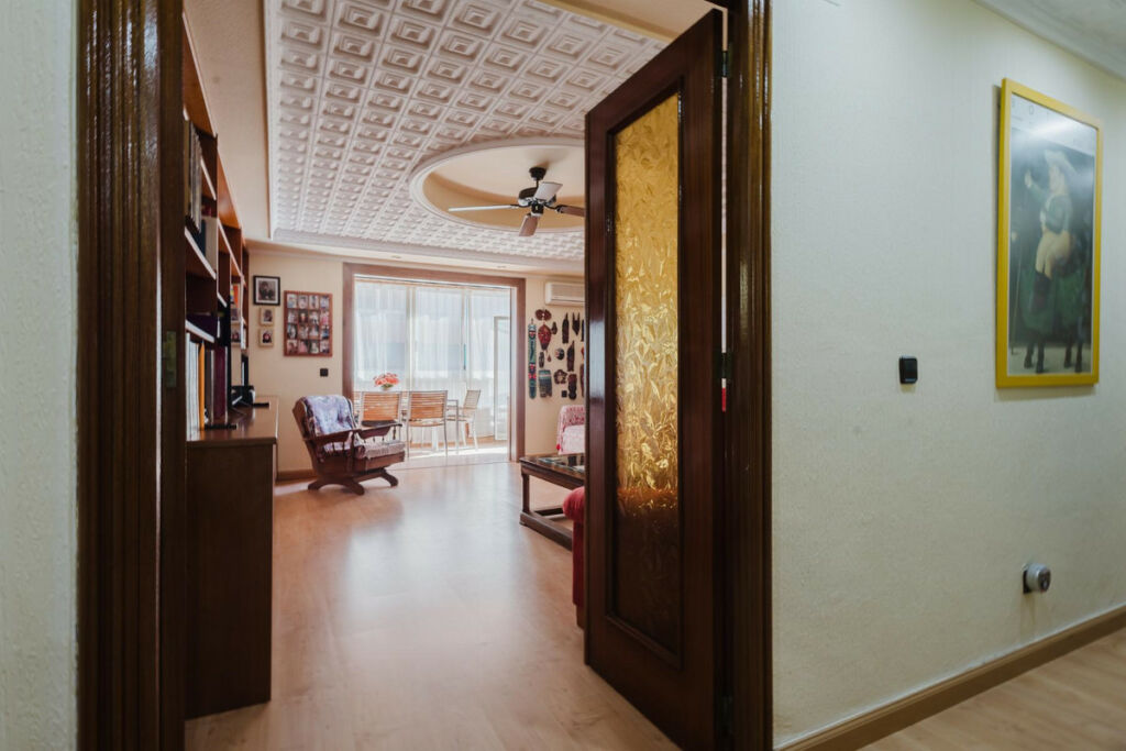 Middle Floor Apartment Torrevieja Alicante - zdjęcie 13