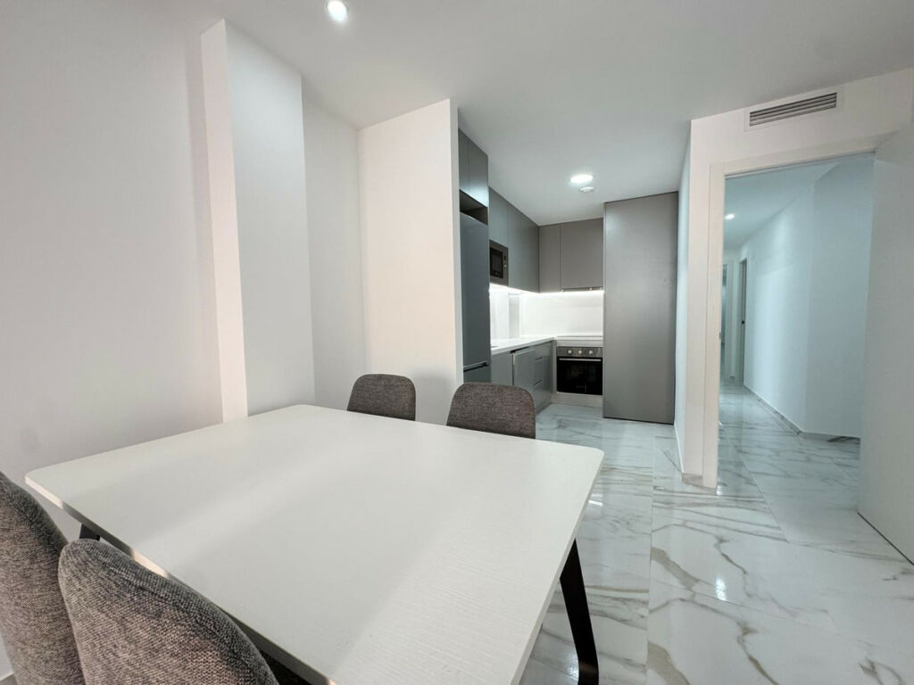 Middle Floor Apartment Torrevieja Alicante - Bild 13