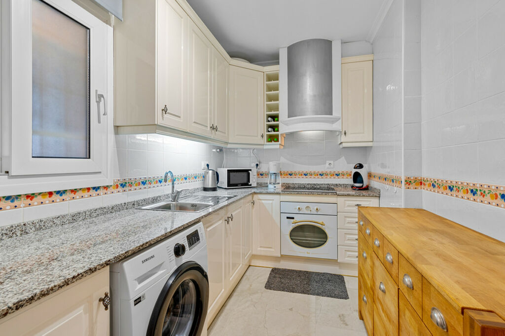 Middle Floor Apartment Playa Flamenca Alicante - Bild 13