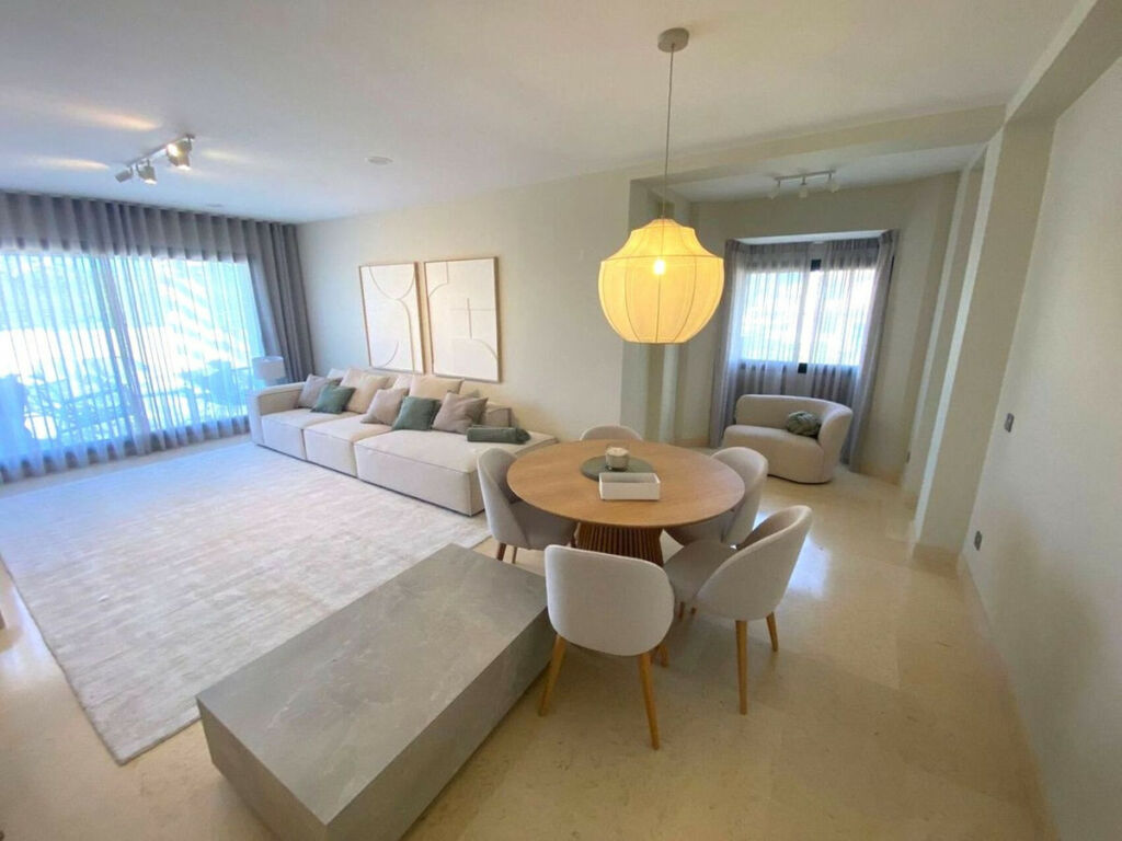 Penthouse Duplex Benahavís Málaga - image 13