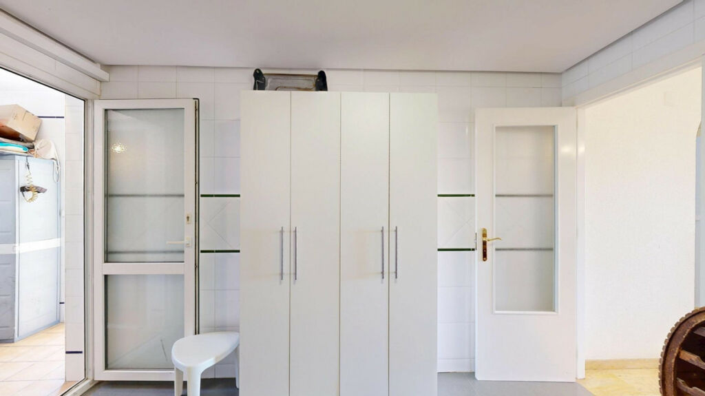 Middle Floor Apartment Campoamor Alicante - Bild 13