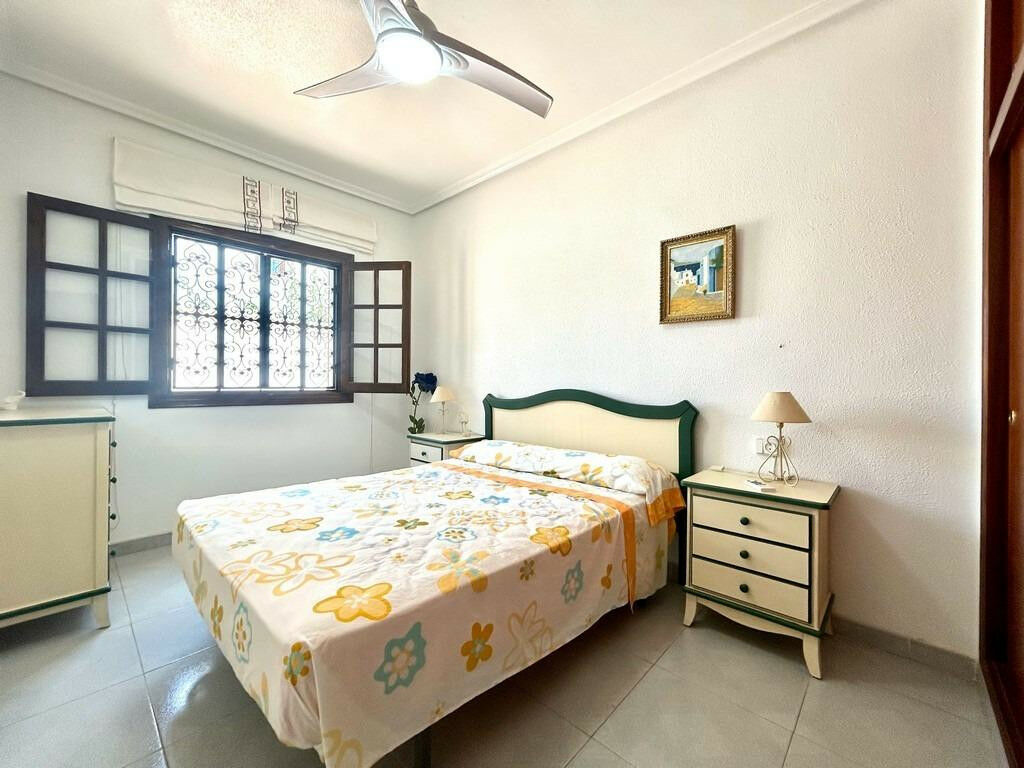 Detached Villa La Zenia Alicante - zdjęcie 13