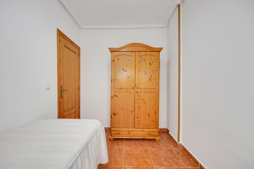 Middle Floor Apartment Guardamar del Segura Alicante - Bild 14