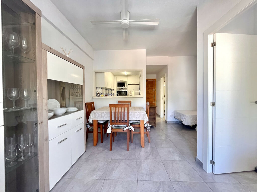 Middle Floor Apartment Cabo Roig Alicante - image 15