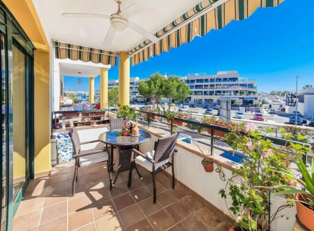 Middle Floor Apartment Villamartin Alicante - Bild 15