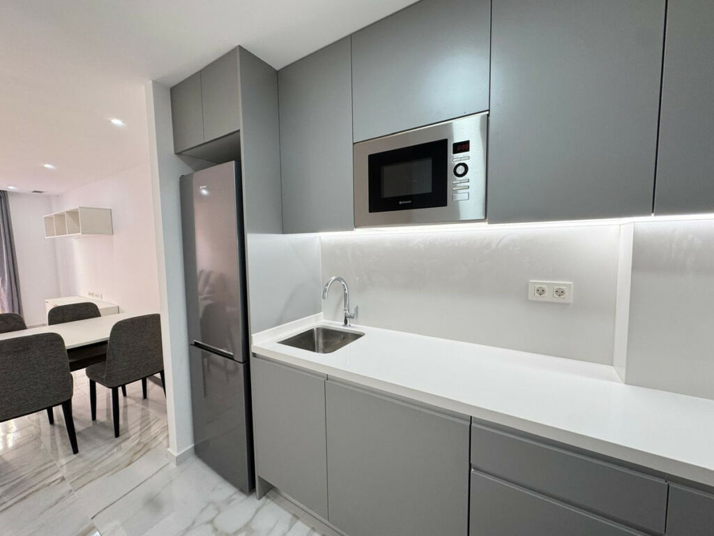 Middle Floor Apartment Torrevieja Alicante - Bild 15