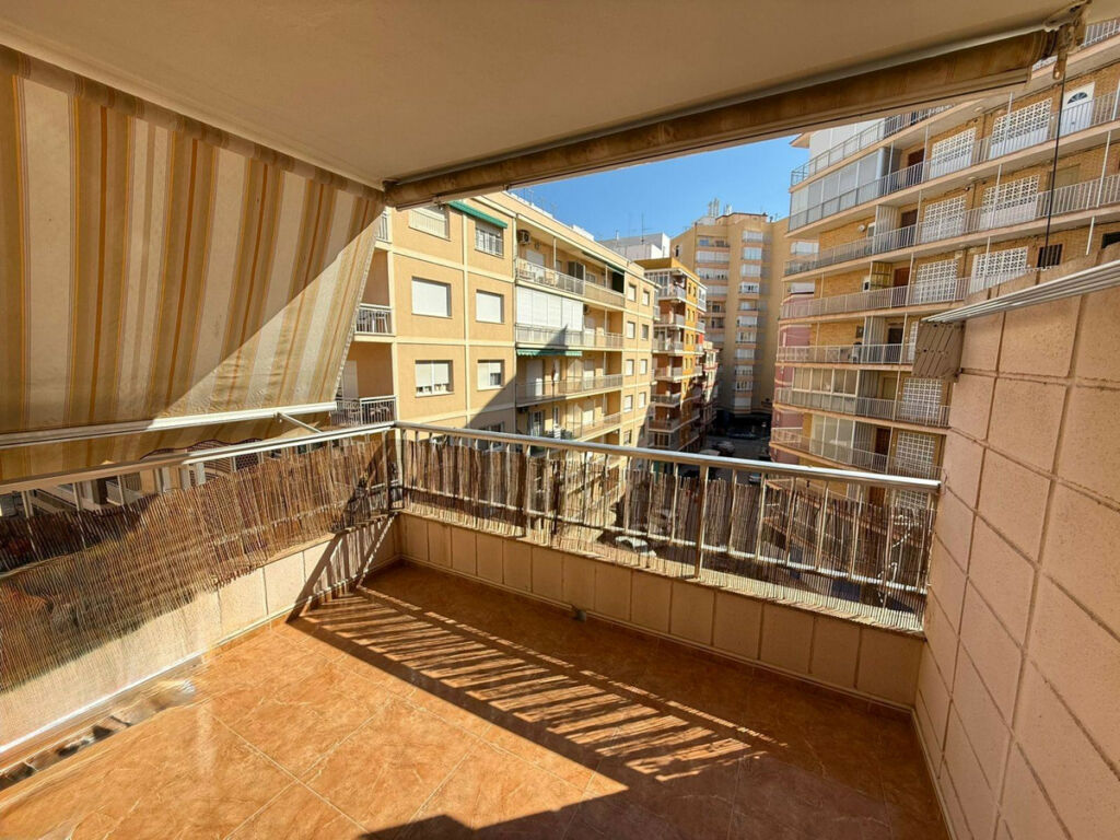 Middle Floor Apartment Playa Del Cura Alicante - Bild 16
