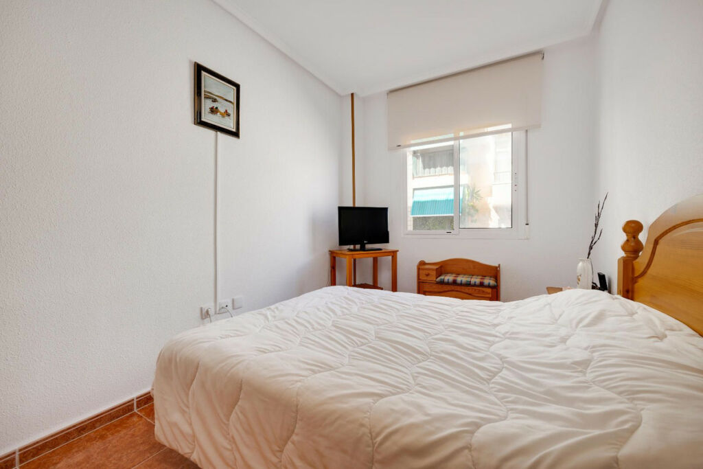 Middle Floor Apartment Guardamar del Segura Alicante - Bild 16