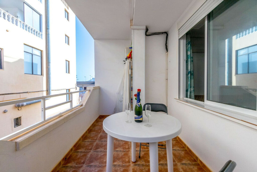 Middle Floor Apartment La Mata Alicante - zdjęcie 16