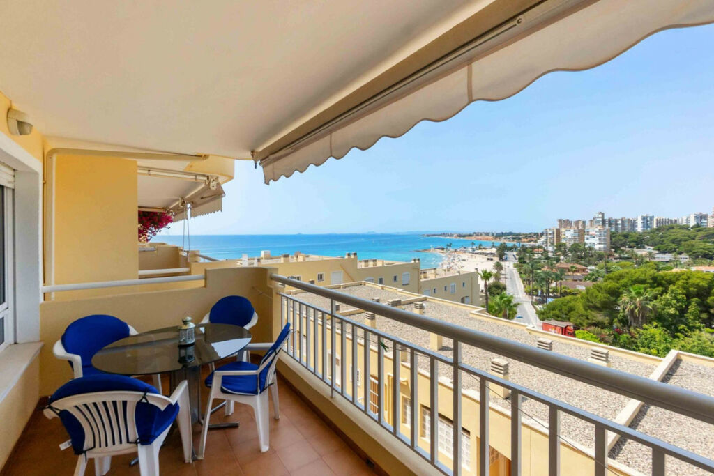 Middle Floor Apartment Campoamor Alicante - Bild 16
