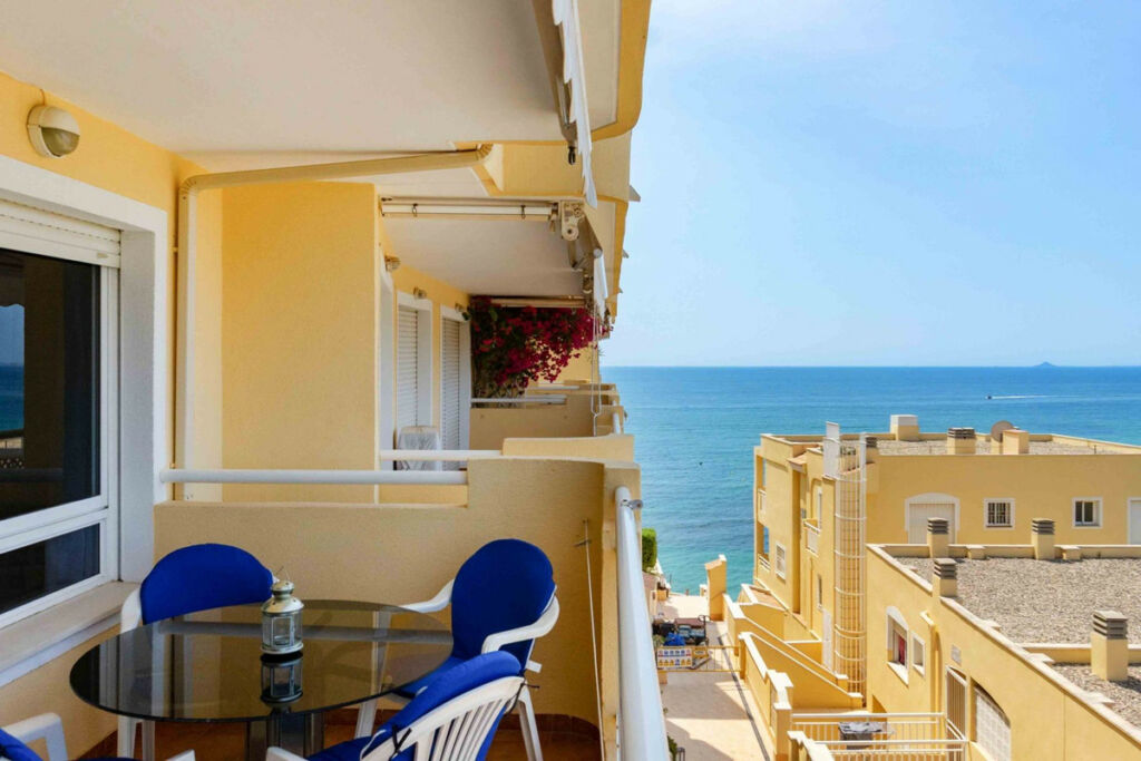 Middle Floor Apartment Campoamor Alicante - Bild 17