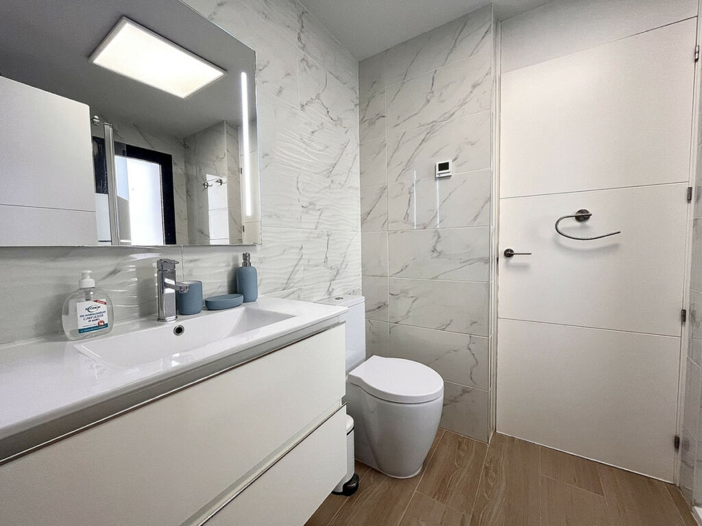 Ground Floor Apartment Los Dolses Alicante - Bild 17
